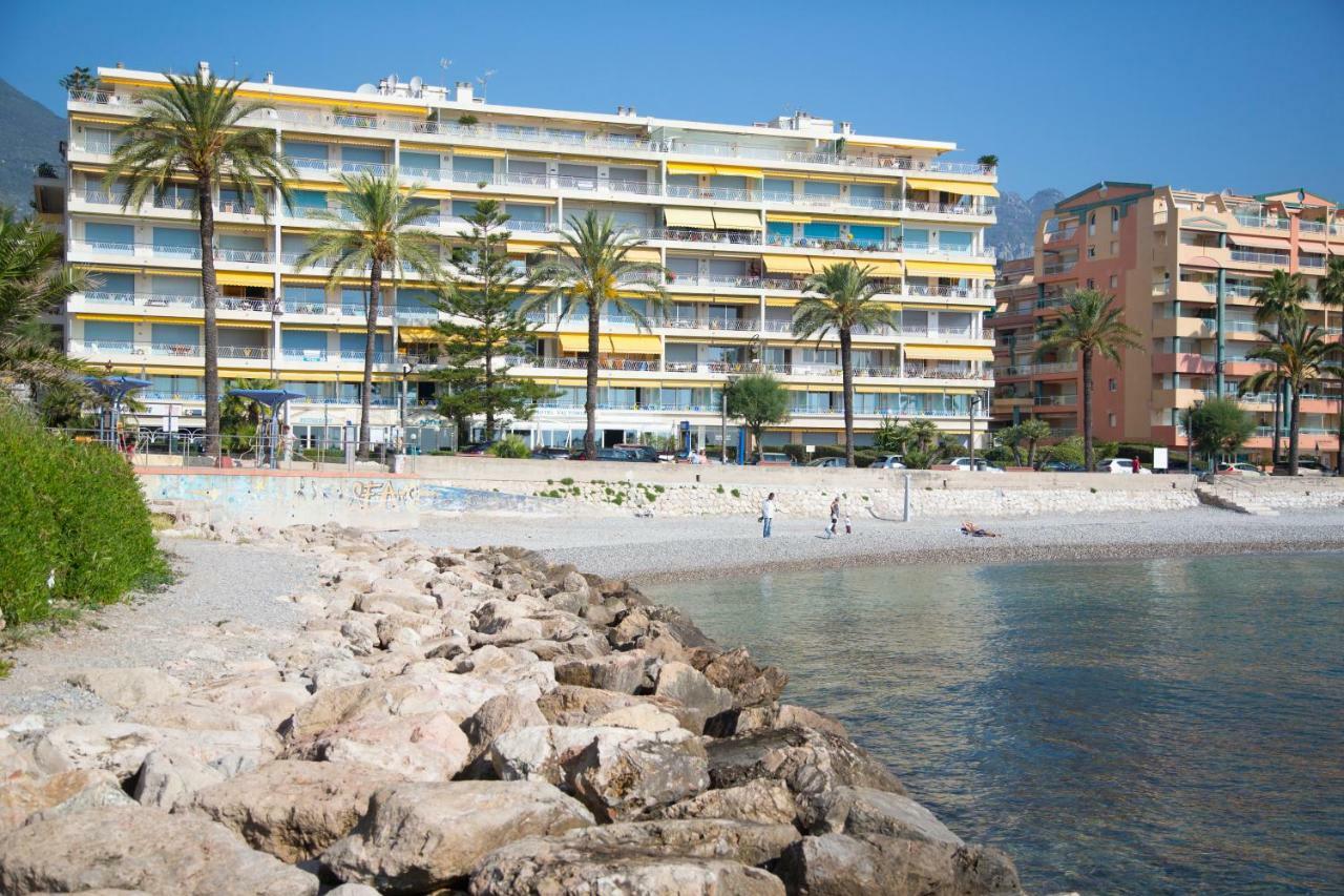 Victoria Hotel 4*